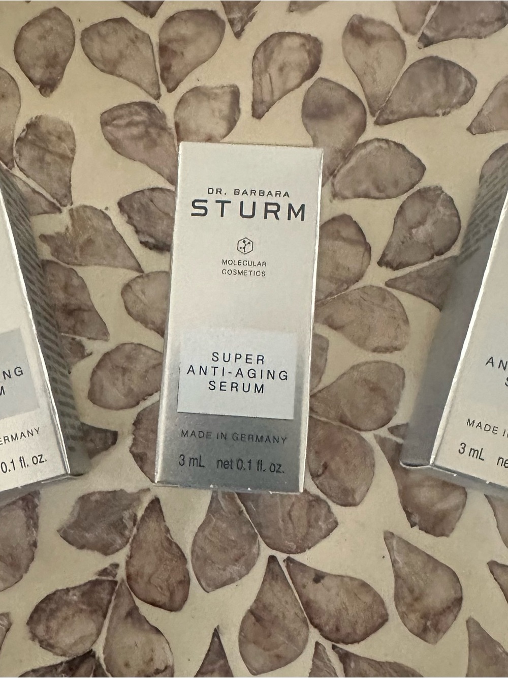 Dr. Barbara Sturm Super Anti-Aging Serum - one 3 ml